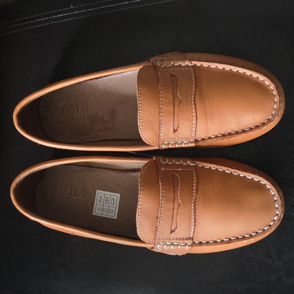 Ralph Lauren Telly Leather Penny Loafer - Picture 2 of 14